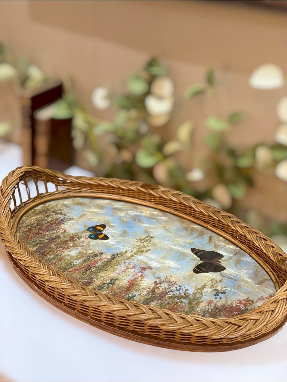 Vintage Pressed Butterfly Art Nature Woven Wicker Serving Tray Home Decor 19.5”
